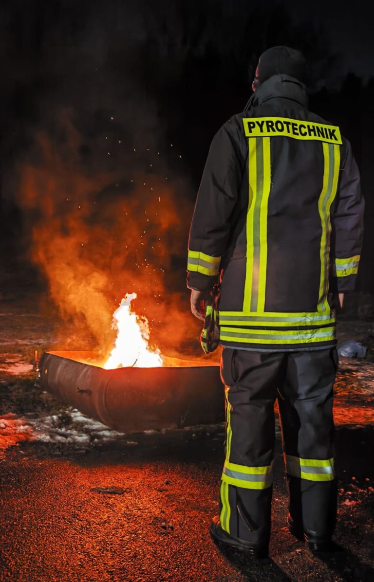 Rücknagel Pyrotechnik, Feuerwerk